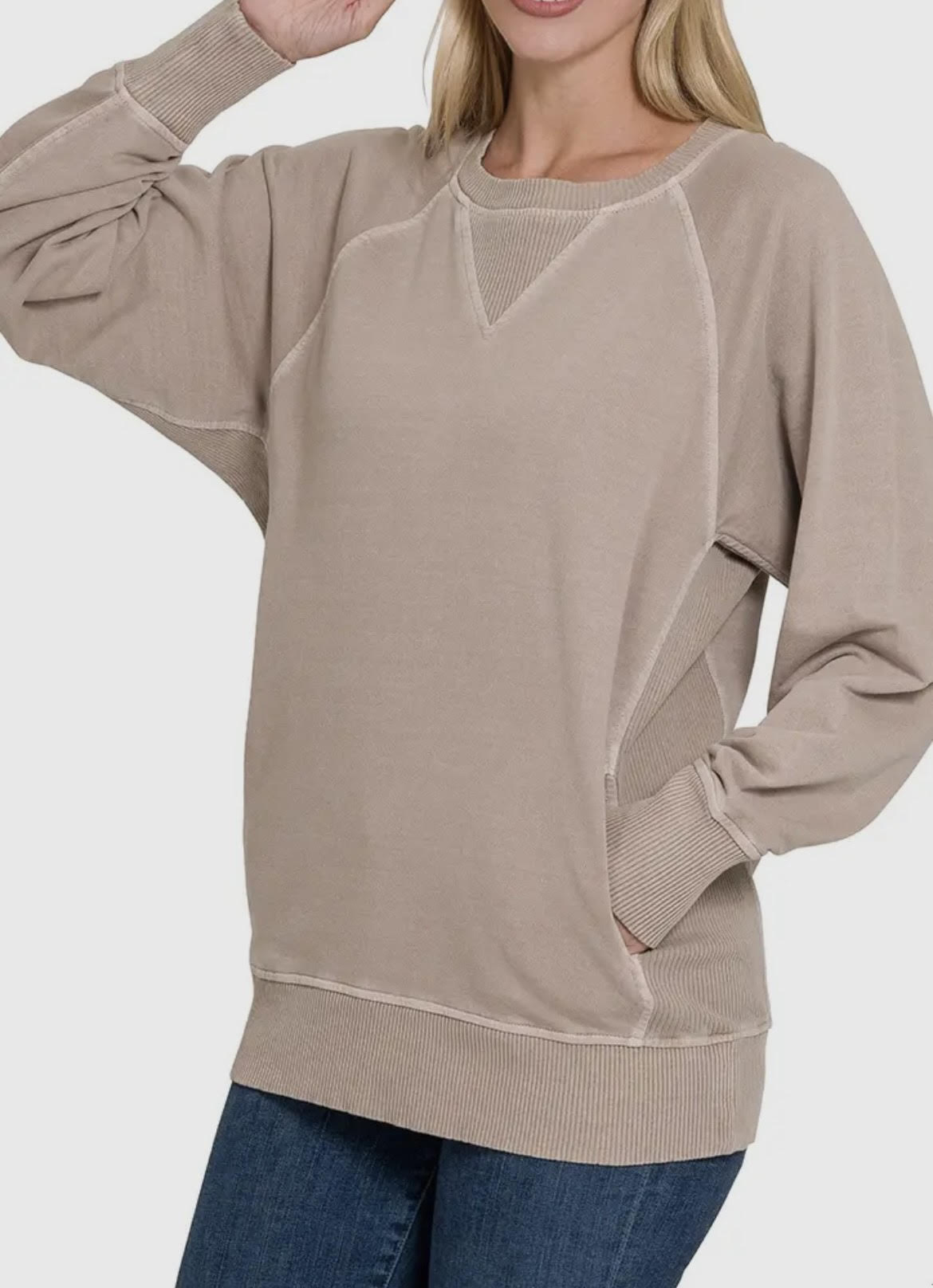 The Favorite Sweatshirt - Light Mocha